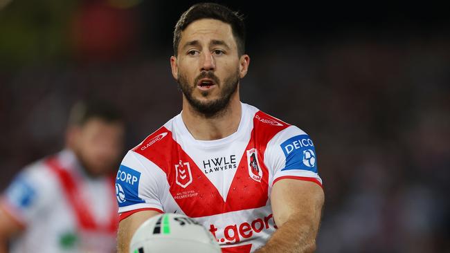 SYDNEY, AUSTRALIA - AUGUST 10: Ben Hunt of the Dragons passes the bll during the round 23 NRL match between St George Illawarra Dragons and Canterbury Bulldogs at Netstrata Jubilee Stadium, on August 10, 2024, in Sydney, Australia. (Photo by Jeremy Ng/Getty Images)