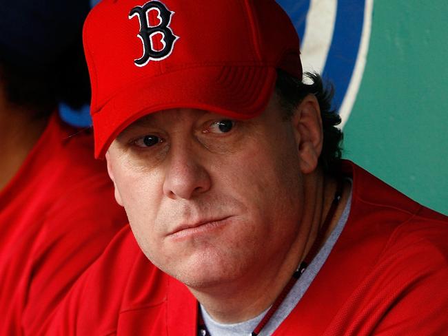 Curt Schilling, troll hunter: Red Sox star turns internet vigilante