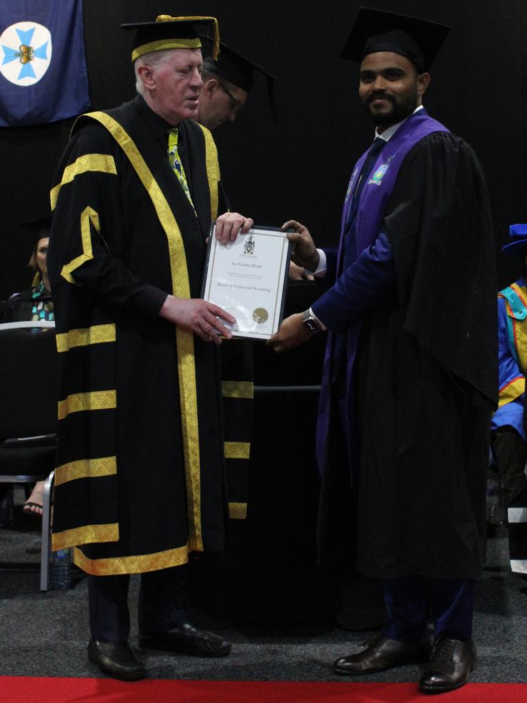 Sai Krishna Allenki graduated with a Master of Professional Accounting at the CQUniversity graduation ceremony in Bundaberg on December 14, 2023.