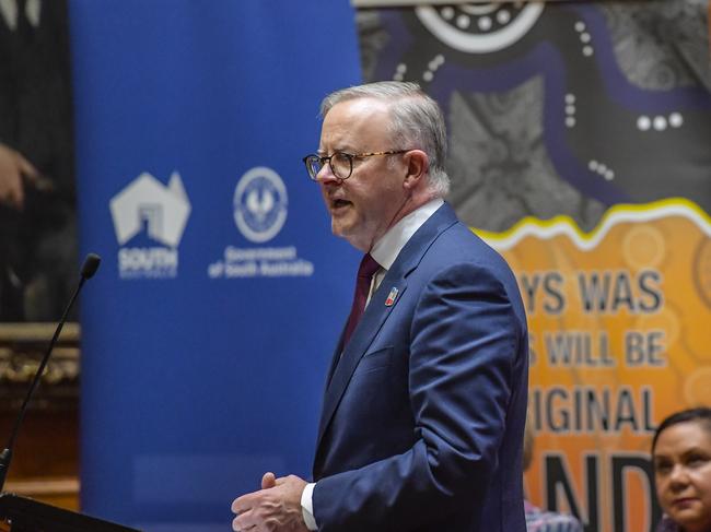 ADELAIDE, AUSTRALIA - NewsWire Photos MAY 29 2023: Australian Prime Minister Anthony Albanese delivers the Lowitja O'Donoghue address at Adelaide University, Bonython Hall.Picture: NCA NewsWire / Roy VanDerVegt