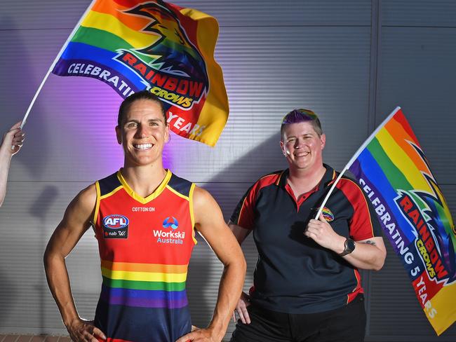 EMBARGO UNTIL FEB 3. DO NOT USE WITHOUT ADVERTISER PIC DESK PERMISSION, ****************************************** 21/01/21 - Crows captain Chelsea Randall wearing the pride guernsey for the first time in club history. Pictured with  "Rainbow Crows" supporters Brett McAloney (He/Him) and Megan (They/Them) Harris at West Lakes.Picture: Tom Huntley