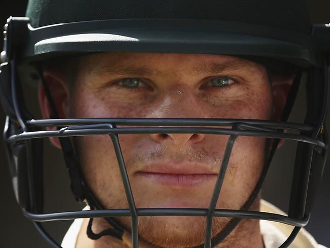 KINGSTON, JAMAICA - JUNE 13: Steve Smith of Australia prepares to bat after the tea break during day three of the Second Test match between Australia and the West Indies at Sabina Park on June 13, 2015 in Kingston, Jamaica. (Photo by Ryan Pierse/Getty Images)