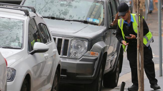 It is understood the grace period will not apply to five-minute parking zones. Picture: John Grainger