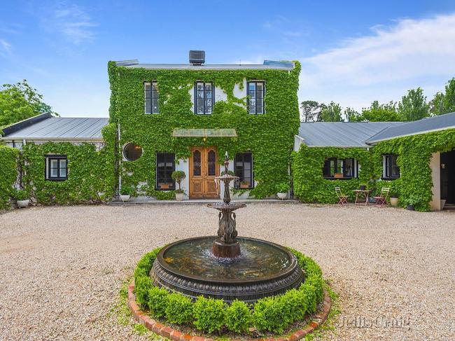 The Swales sold Grayton House in Woodend for $2.9m in 2019.