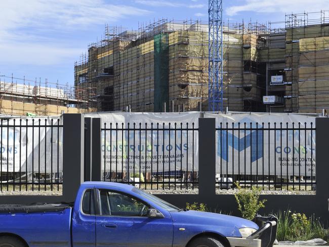 The Shoreline development in Coffs Harbour was shut down on Tuesday after a positive Covid case visited the site last week. NSW Health have instructed workers to isolate for two weeks. Photo: Tim Jarrett