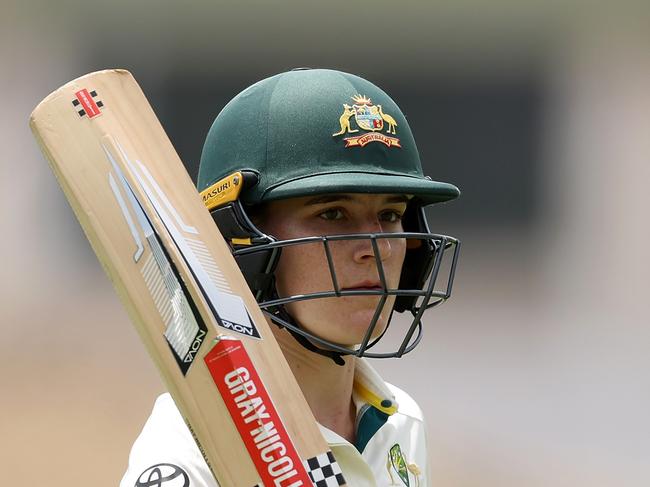 PERTH, AUSTRALIA - FEBRUARY 16: Annabel Sutherland of Australia walks from the field at the lunch break during day two of the Women's Test match between Australia and South Africa at the WACA on February 16, 2024 in Perth, Australia. (Photo by Paul Kane/Getty Images)