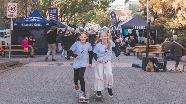 Charlotte Leppard and Zailee Jackson at Hobart’s Salamanca Market. Picture: supplied