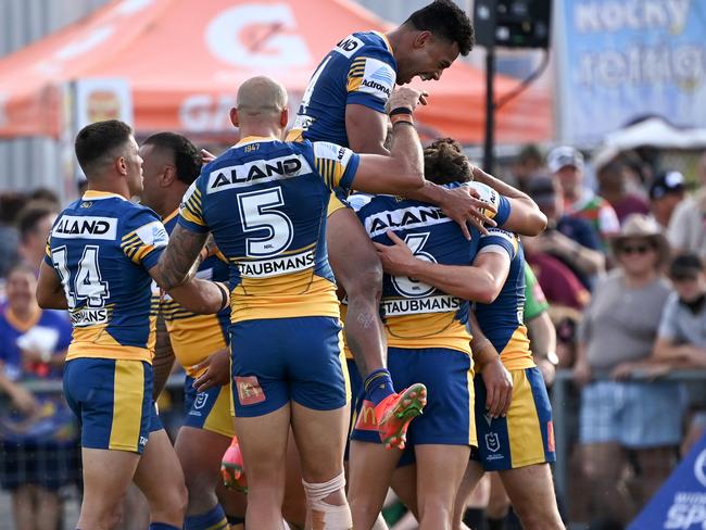 ‘Sack them all’: Explosive letter rips into Eels