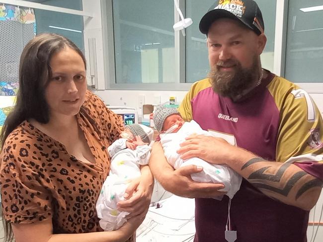 Dysart parents Amy Drinkwater and Tyrell Hill with their premature twin boys, Hunter and Ryder, who were born at the Mackay Base Hospital on October 14, 2022. Picture: Contributed