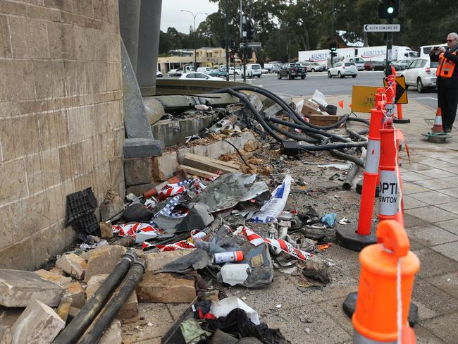 19.8.2014. The scene of a fatal accident at the base of the South Eastern freeway . Debris at the scene. pic tait schmaal.