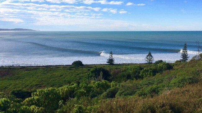 Warren Jones took this photo of the surf at Lennox Point.