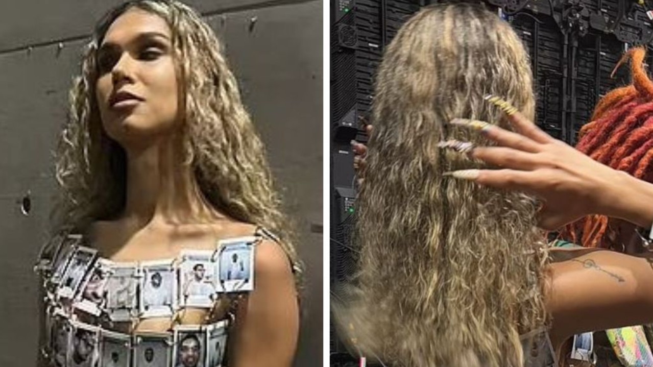 Model flashes bare bum in see-through dress