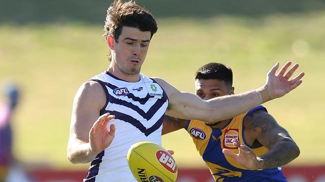 PERTH, AUSTRALIA - FEBRUARY 25: Andrew Brayshaw of the Dockers in action during the AFL Practice Match between the West Coast Eagles and the Fremantle Dockers at Mineral Resources Park on February 25, 2022 in Perth, Australia. (Photo by Paul Kane/Getty Images)