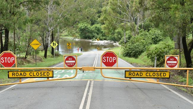 Youngs Crossing Road closed this morning. Picture: Marcel Baum