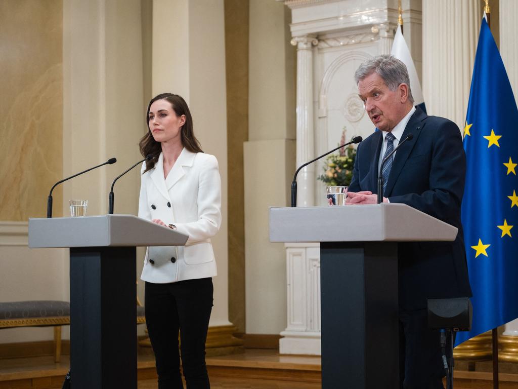 Finland's Prime Minister Sanna Marin (L) and Finland's President Sauli Niinisto announce that Finland will apply for NATO membership at the Presidential Palace in Helsinki, Finland on May 15, 2022. Picture: Alessandro Rampazzo / AFP.