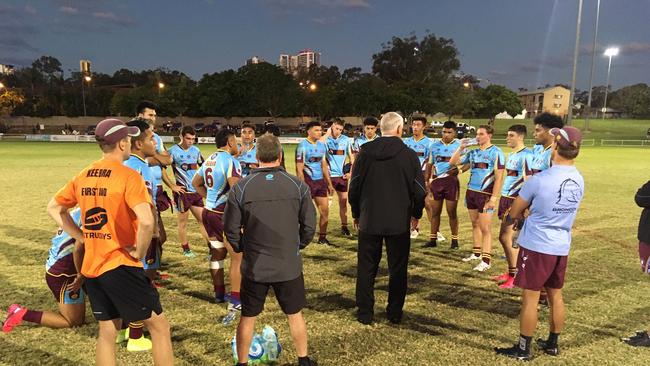 The Keebra Park halftime huddle