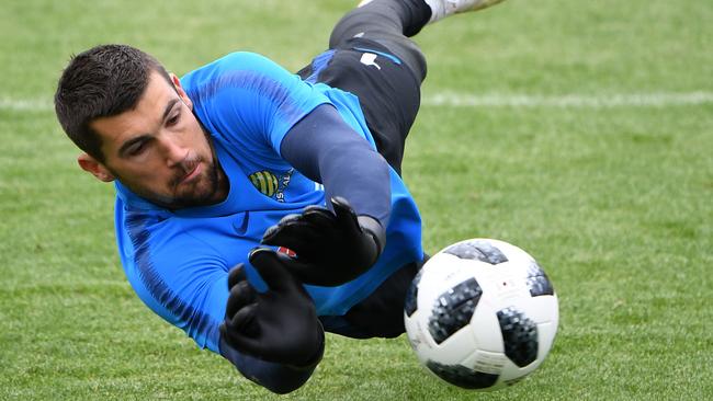 The keeper is now among the most experienced Socceroos. (AAP Image)