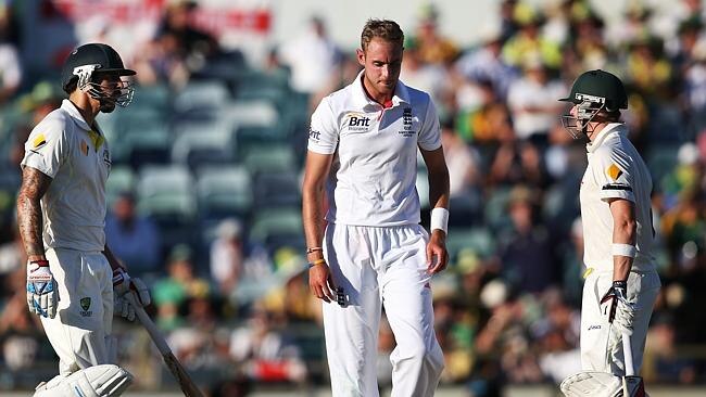 England bowlers shattered after letting Australia wriggle free on day ...