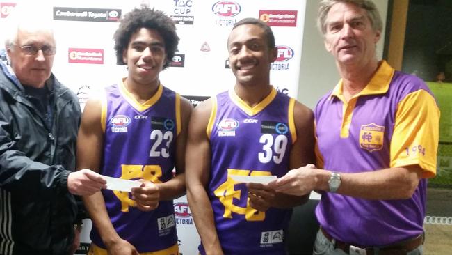 Isaac Quaynor and Atu Bosenvualagi in heritage Oakleigh VFA guernseys.