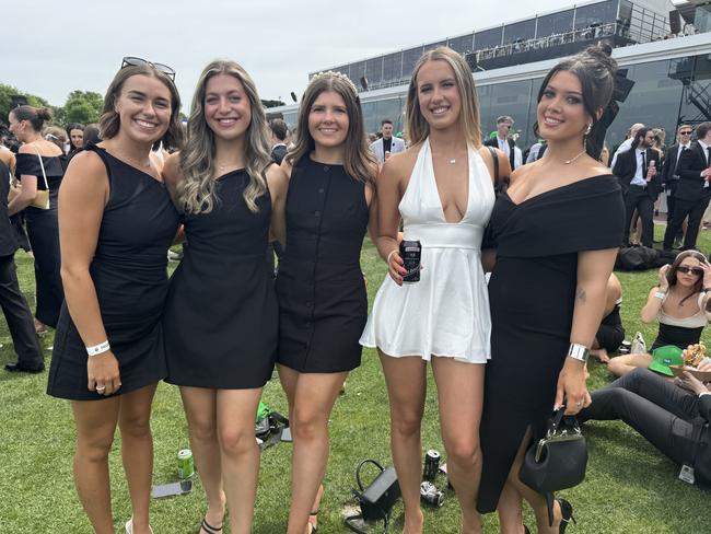 Tess Savage, Anika Mackenzie, Tess Fraser, Tayla McCormack and Georgie Bartlett at Flemington for Derby Day on November 2, 2024. Picture: Phillippa Butt