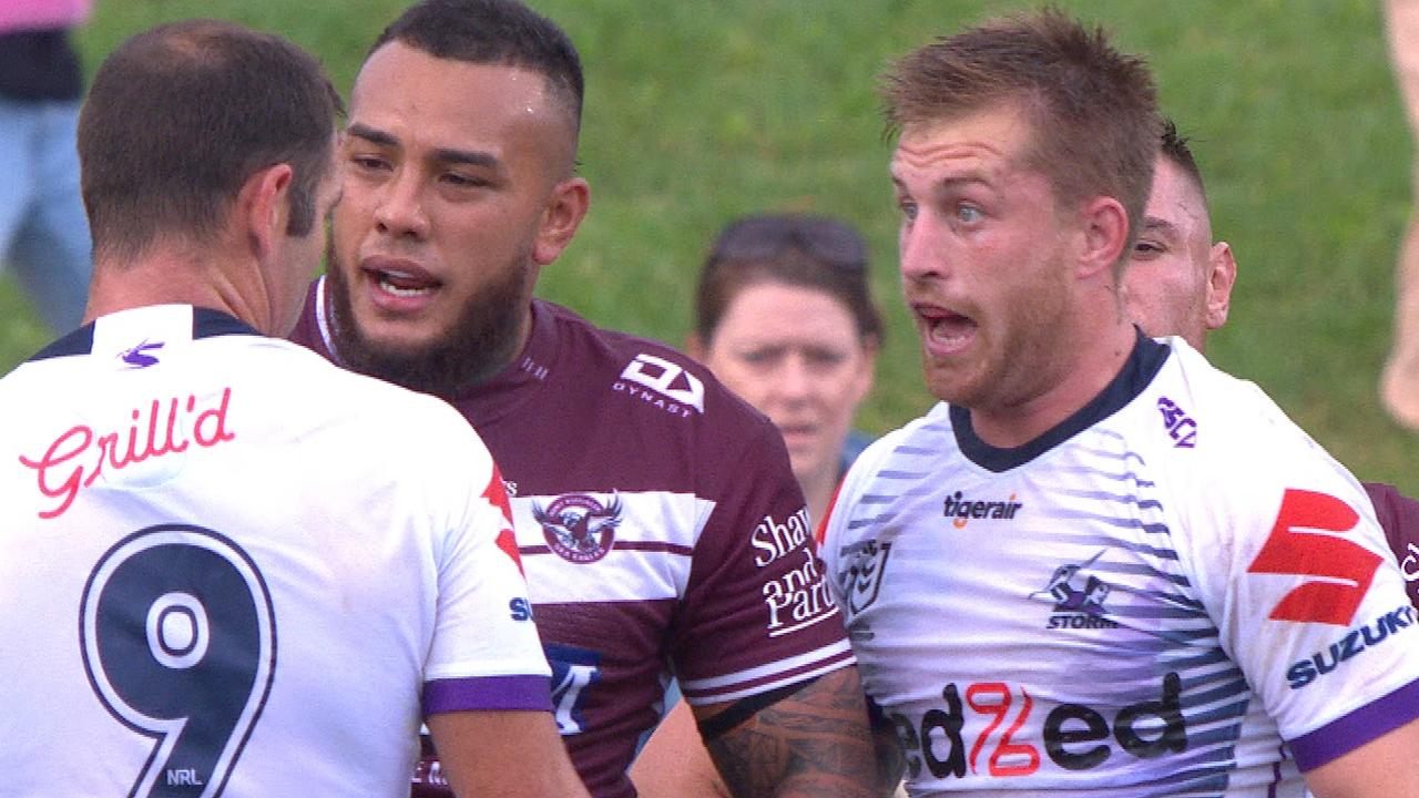Cameron Munster pleads with Cameron Smith to use a captain's challenge.