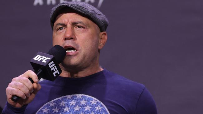 Joe Rogan is in the midst of a scandal surrounding his podcast. (Photo by Carmen Mandato / GETTY IMAGES NORTH AMERICA / AFP)