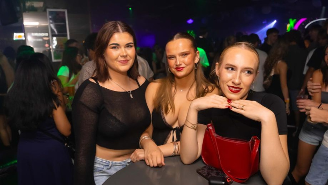 NIGHT SPOTTING: Maddie Salcole, Brooke Reti and Mea Radmilovic at Cocktails Nightclub