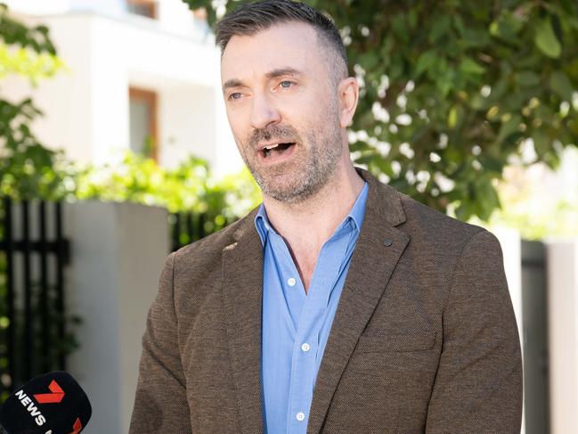 ADELAIDE, AUSTRALIA - NewsWire Photos MARCH 25, 2024: Greens MP Robert Simms speaks to media outside the counting centre in Norwood. NCA NewsWire / Morgan Sette