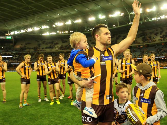 Luke Hodge has spoken with Clarko about his possible move to Brisbane