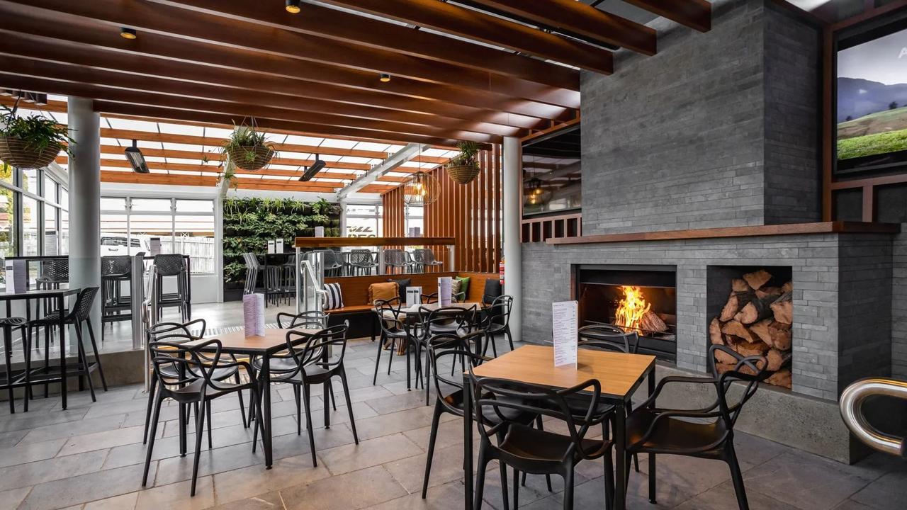 The Terrace, a $1.5m new restaurant and open entertainment space at the Southern Hotel in Kearneys Spring, has been launched in Toowoomba.