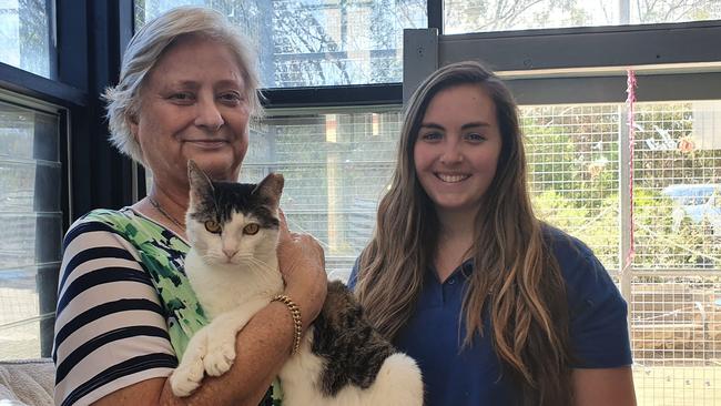 Chester with his carer, Jenny Sherring, and new owner, Wilma. Picture: RSPCA SA