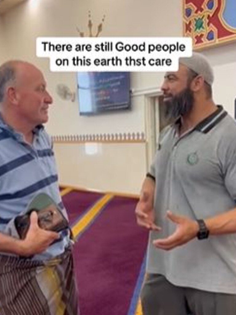 Mr Lebsanft was thanked for his generous act. Picture: TikTok@aussiemammoth1