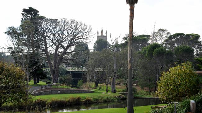 Strathalbyn means “Valley of the Scots” so would be an apt home for a homeless Scotsman.