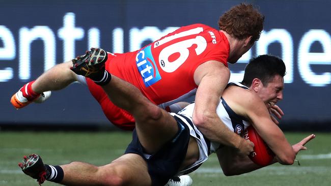 Gary Rohan and the Swans‘ tackling was a feature early. Pic: AAP