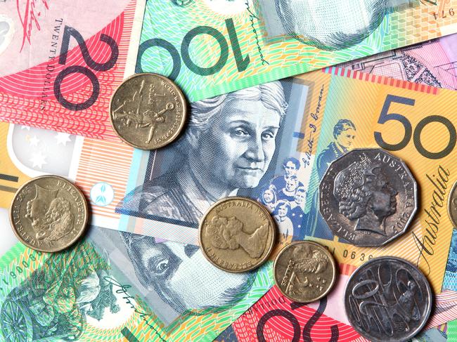 Aussies are expected to get on average $2820 back in tax but don't make these common mistakes. Picture: iStock