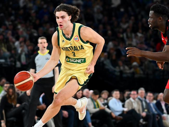 MELBOURNE, AUSTRALIA - AUGUST 17: Josh Giddey of Australia dribbles during the match between the Australian Boomers and South Sudan at Rod Laver Arena on August 17, 2023 in Melbourne, Australia. (Photo by Morgan Hancock/Getty Images)