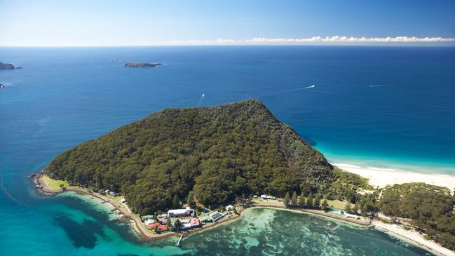 Tomaree Headland, Port Stephens. Calls for a master plan.