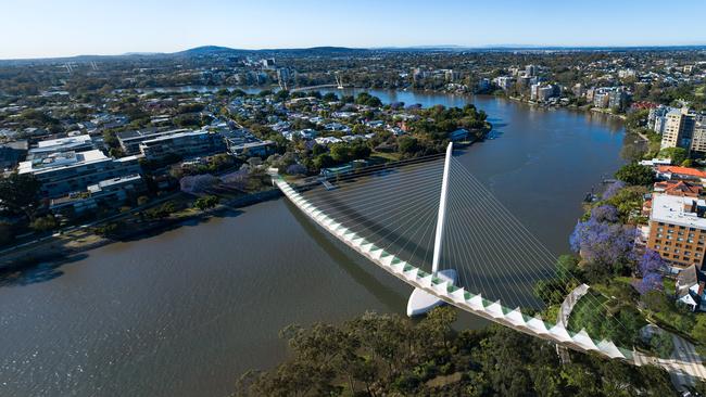 An artist’s rendering of the Toowoong to West End green bridge.