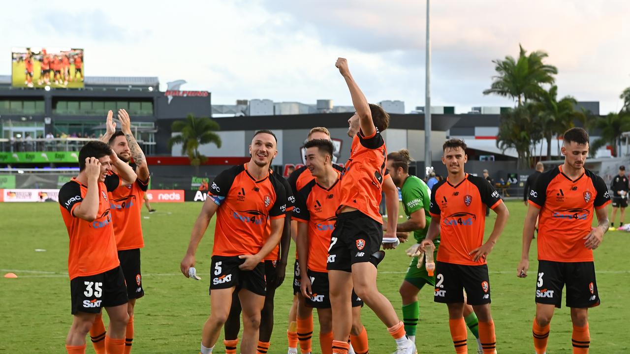 Brisbane Roar players celebrate their win over Perth Glory. Picture: Albert Perez/Getty Images