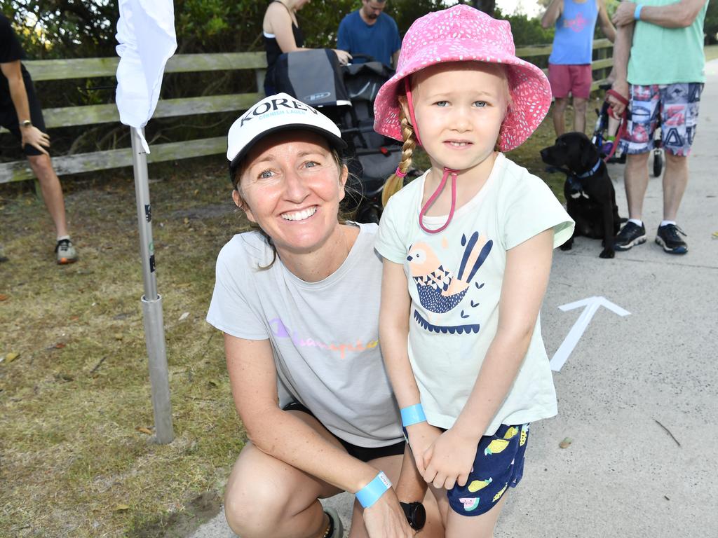 Annie and Rosie Done get ready for the start at the Yamba Triathlon Fun Run