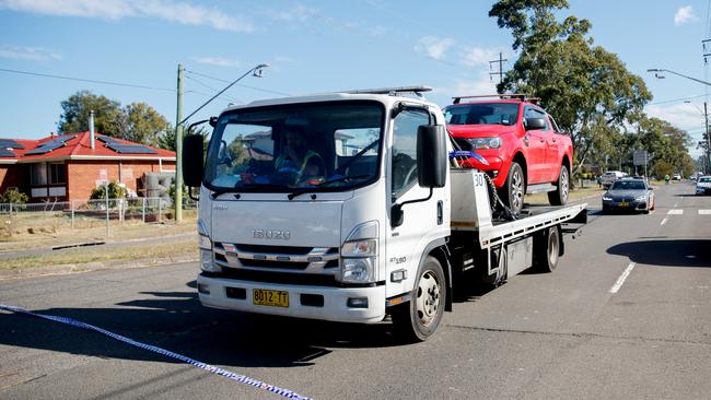 A car being towed from the scene of the fatal accident. Picture: NewsWire / Nikki Short.
