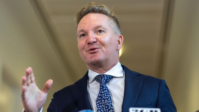 CANBERRA, AUSTRALIA – NewsWire Photos MARCH 28, 2023: Chris Bowen spoke with the media at morning press conferences in Parliament House in Canberra. Picture: NCA NewsWire / Gary Ramage