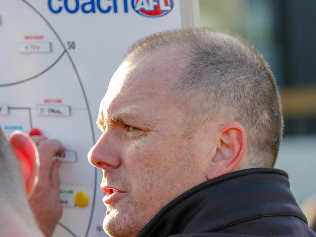 Old Haileybury coach Daniel Ward at the huddle. Picture: Aaron Cook