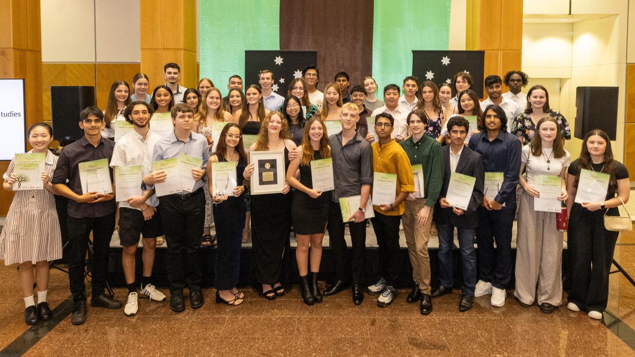 Some of the Territory’s best and brightest students were recognised for achieving incredible results in their schooling at the Northern Territory Board of Studies (NTBOS) Awards held at Parliament House in Darwin.