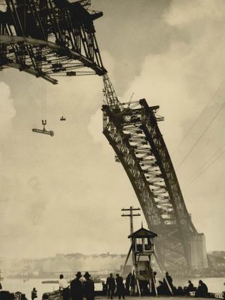 Photographer Harold Cazneaux puts Sydney in the frame | Daily Telegraph