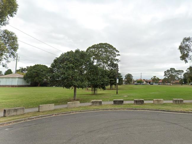 stabbing at Guildford overnight where three teenagers were left injured in Bright Park on Bright Street.Image from Google street viewhttps://www.google.com/maps/@-33.8557551,151.0032253,3a,75y,188.25h,96.54t/data=!3m6!1e1!3m4!1sbKkYymxEoY34BpncSDmUcA!2e0!7i16384!8i8192