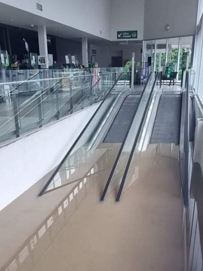 Flooding of the Mary River at Maryborough, Woolworths in January when the supermarket narrowly avoided inundation.