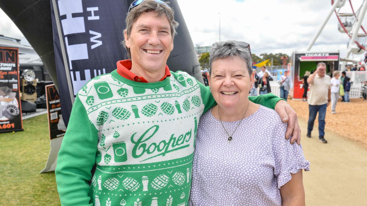 Fans at the Vailo Adelaide 500. Picture: Brenton Edwards