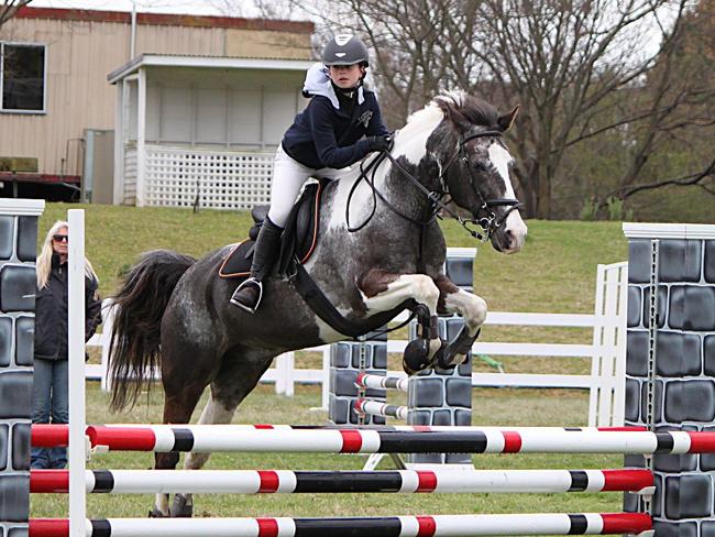 Billie Mayson-Kinder on her horse Diesel. The 12-year-old was trampled by a horse on a property in Pitt Town on Sunday. Source: Facebook