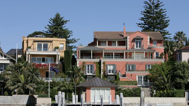 Exterior of Malcolm Turnbull's residence at Point Piper, Sydney.